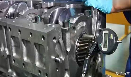 伊朗无人机“立大功”！王亚男：伊朗无人机的制造方式可为其提供长期作战的能力(图1)